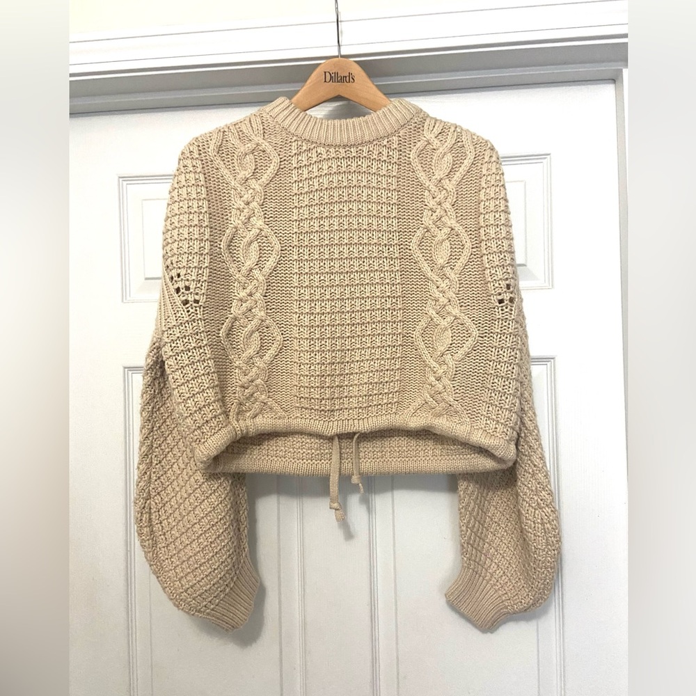 Gianni Bini Jumbo Knit Crop Sweater